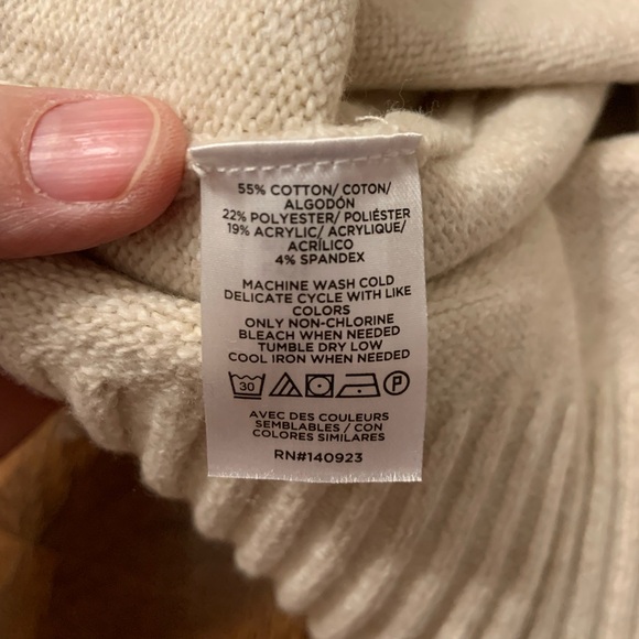 LOFT Paris Sweater Cream Black Eiffel Tower Knit Pullover Top Size Large - Picture 8 of 10